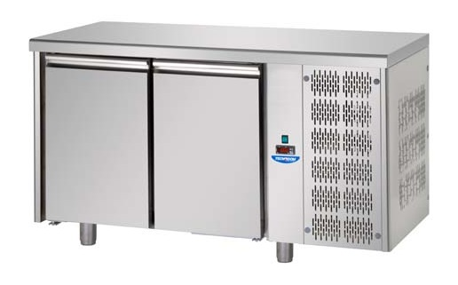 TP02MID | Cukrárenský chladený stôl (600x400)